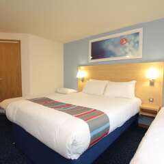 Travelodge Manchester Ancoats Hotel комната для гостей фото 5