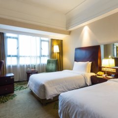Merry Hotel Shanghai in Shanghai, China from 89$, photos, reviews - zenhotels.com guestroom
