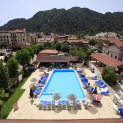 Private Hotel бассейн
