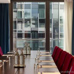 Отель Park Plaza County Hall London