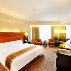 Rembrandt Hotel Suites and Towers Бангкок фото 6