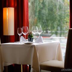 Mamaison Hotel Riverside Prague в номере фото 2
