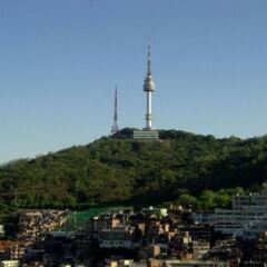 Отель Seoul Tower Family Guesthouse Сеул приотельная территория