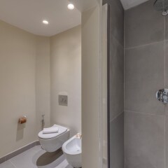 Апартаменты Santa Croce Deluxe 2 Bedroom Apartment Флоренция ванная фото 2