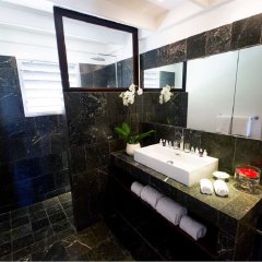 Pearl Beach Hotel in Gustavia, Saint Barthelemy from 564$, photos, reviews - zenhotels.com bathroom