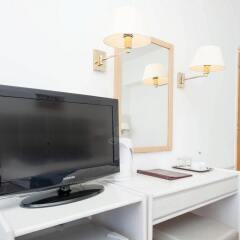 Отель Silver Sands Beach Hotel Кипр, Протарас - 10 отзывов об отеле, цены и фото номеров - забронировать отель Silver Sands Beach Hotel онлайн удобства в номере