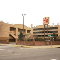 Отель Airway Inn США, Нью-Йорк - отзывы, цены и фото номеров - забронировать отель Airway Inn онлайн парковка