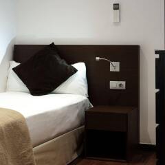 Отель Apartamentos Madanis - Hospitalet de Llobregat Испания, Оспиталет-де-Льобрегат - отзывы, цены и фото номеров - забронировать отель Apartamentos Madanis - Hospitalet de Llobregat онлайн фото 3