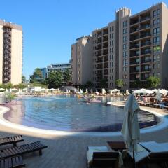 Отель Menada Apartments in Royal Beach Resort Болгария, Солнечный берег - отзывы, цены и фото номеров - забронировать отель Menada Apartments in Royal Beach Resort онлайн пляж