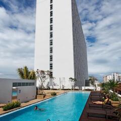 Отель Eastin Hotel Penang Малайзия, Пенанг - отзывы, цены и фото номеров - забронировать отель Eastin Hotel Penang онлайн бассейн фото 3