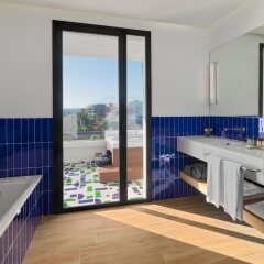 Отель H10 Atlantic Sunset Испания, Тенерифе - отзывы, цены и фото номеров - забронировать отель H10 Atlantic Sunset онлайн ванная фото 2