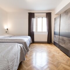 Апартаменты CheckVienna – Apartment Kroellgasse сейф в номере