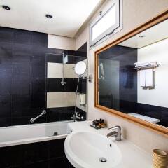 Le Pietri Urban Hotel ванная