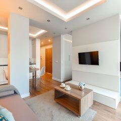 Апартаменты P&O Apartments Oxygen Wronia 3 комната для гостей