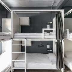 The Cocoon Hostel Бангкок сейф в номере