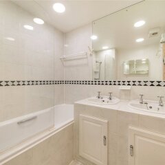 Отель Quiet Elegant 2 Beds 2 Bath Trafalgar Square Лондон фото 3