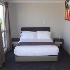 Ratsun Nadi Airport Apartment Hotel in Viti Levu, Fiji from 111$, photos, reviews - zenhotels.com guestroom
