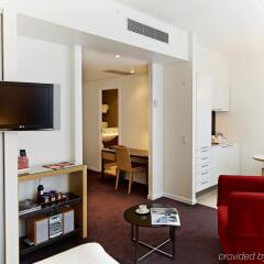 Adina Apartment Hotel Copenhagen комната для гостей фото 2