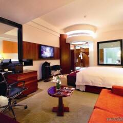 Отель Grand Millennium HongQiao Shanghai Китай, Шанхай - отзывы, цены и фото номеров - забронировать отель Grand Millennium HongQiao Shanghai онлайн комната для гостей фото 4