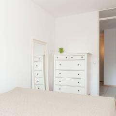 Апартаменты Arena Suite Apartment комната для гостей фото 2