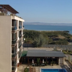 Отель Pomorie Bay Apart Hotel Болгария, Поморие - отзывы, цены и фото номеров - забронировать отель Pomorie Bay Apart Hotel онлайн пляж фото 2