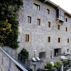 Отель Parador De Hondarribia Испания, Фуэнтеррабиа - отзывы, цены и фото номеров - забронировать отель Parador De Hondarribia онлайн городской автобус