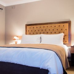 Sarum Lodge in Harare, Zimbabwe from 140$, photos, reviews - zenhotels.com guestroom