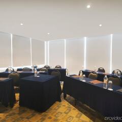 Отель Fiesta Inn Insurgentes Sur Мехико интерьер отеля