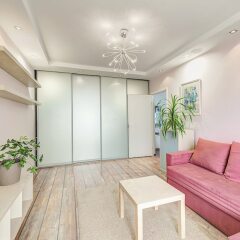 Апартаменты Domumetro Apartment on Varshavskoye комната для гостей фото 2