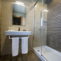 Отель Hostal Ferreira ванная