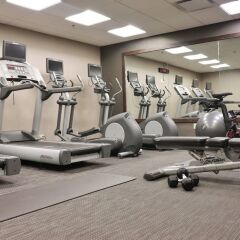 Отель Courtyard by Marriott New York Manhattan/SoHo фитнесс-зал фото 4