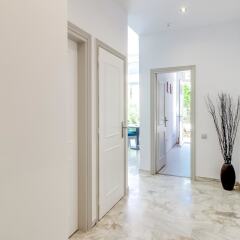Отель Cannes Immo Concept - Palais Mire Juan интерьер отеля