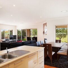 Peppertree at the Vintage in Rothbury, Australia from 618$, photos, reviews - zenhotels.com