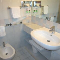 Addaura Hotel Residence Congressi ванная