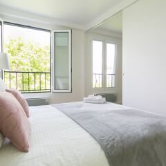 Отель SoChic Suites Paris Montmartre комната для гостей фото 3