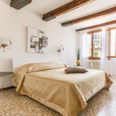 Апартаменты Accademia Charm Apartments Венеция комната для гостей фото 4