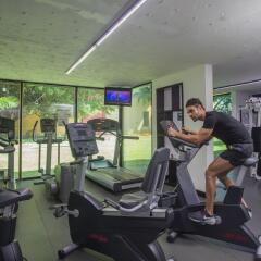 Отель Presidente Intercontinental Ixtapa Resort - Все включено фитнесс-зал