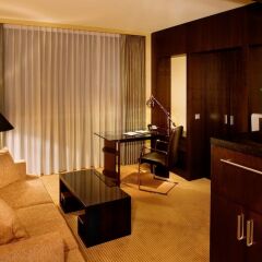 Отель InterContinental Düsseldorf удобства в номере фото 2