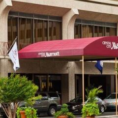 Отель Crystal City Marriott at Reagan National Airport США, Арлингтон - отзывы, цены и фото номеров - забронировать отель Crystal City Marriott at Reagan National Airport онлайн парковка