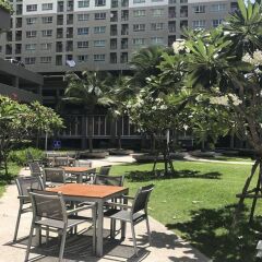 Отель Lumpini Wongamat Suites Паттайя фото 2