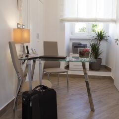 Отель Colonna Luxury Suites интерьер отеля