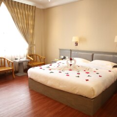 Two Elephants Hotel комната для гостей