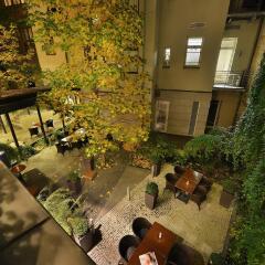Отель Three Crowns Hotel Чехия, Прага - 6 отзывов об отеле, цены и фото номеров - забронировать отель Three Crowns Hotel онлайн