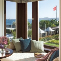 Four Seasons Hotel Istanbul at the Bosphorus Турция, Стамбул - отзывы, цены и фото номеров - забронировать отель Four Seasons Hotel Istanbul at the Bosphorus онлайн