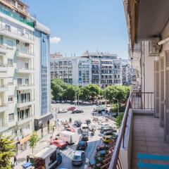 Отель Danae Apartment by QR booking Греция, Салоники - отзывы, цены и фото номеров - забронировать отель Danae Apartment by QR booking онлайн балкон