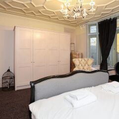Отель 1 Bedroom Flat In Soho Великобритания, Лондон - отзывы, цены и фото номеров - забронировать отель 1 Bedroom Flat In Soho онлайн комната для гостей фото 4