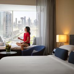 Отель Towers Rotana - Dubai детские мероприятия фото 2