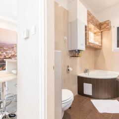 Апартаменты Oasis Apartments - Westend III ванная