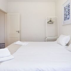Отель Baixa Chiado Central III Gonzalos Home Лиссабон комната для гостей фото 2