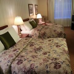Отель The Kingston Hotel Bed & Breakfast Канада, Ванкувер - отзывы, цены и фото номеров - забронировать отель The Kingston Hotel Bed & Breakfast онлайн комната для гостей фото 3